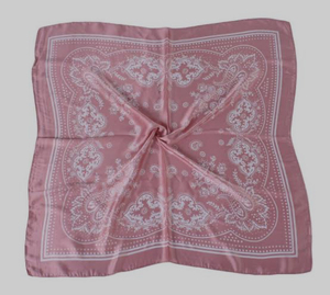 Pañuelos Cuadrados Personalizados con Logotipo, Impresión Digital a Color, Pañuelo para la Cabeza, para Exteriores, Buena Calidad, Precio Bajo, Hechos a Mano, Moda para las Cuatro Estaciones - Product Image 6