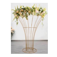 Support de plante en fil métallique chromé durable pour fleurs artificielles, offre un support ferme, design doux et subtil pour les jardins d'intérieur