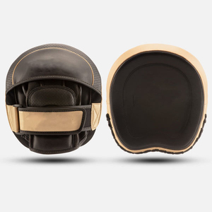 Nouvelles manchettes de frappe noires de conception innovante, fabriquées sur mesure en cuir de vachette véritable, manchettes de frappe souples pour la boxe - Product Image 3