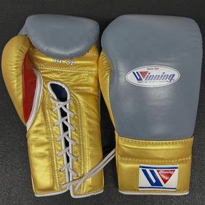 Guantes de Muay Thai Profesionales de Primera Calidad con Logotipo Personalizado, con Cordones, de Cuero Auténtico, Antideslizantes y Transpirables - Product Image 1