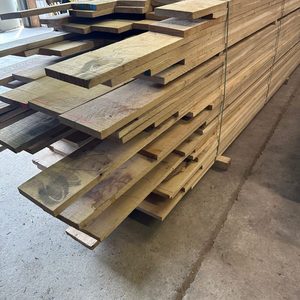 Tableros secos en horno de roble macizo para la fabricación de muebles de carpintería y proyectos de carpintería para expertos - Product Image 1