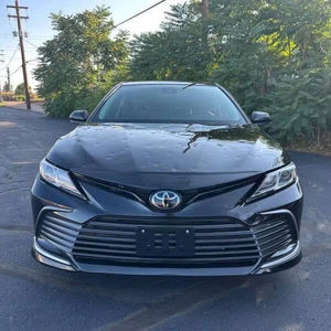 Voiture d'occasion abordable 2024 Toyota Camry LE LHD - Product Image 1