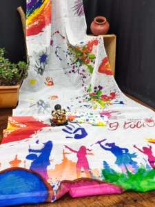 Holi Collection Saree à impression numérique en coton doux de style traditionnel avec de beaux glands pour les fêtes en soie - Product Image 5