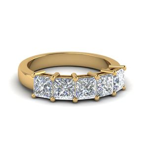 Bague de fiançailles en diamant de laboratoire à 5 pierres, taille princesse, sertie à griffes, design élégant - Product Image 2