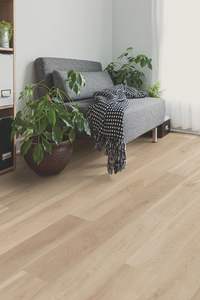 Planches de sol en vinyle Vietnam SPC imperméables, verrouillage par clic, haute durabilité pour résidentiel et commercial - Product Image 3