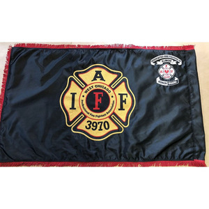 Drapeau personnalisé de club, en feutre résistant, de luxe, tissé, à coudre, aimanté, double face, brodé, imperméable, couleur pleine, avec frange - Product Image 3