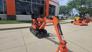 Nouvelles excavatrices sur chenilles Kubota U55-4 et U10-5 d'occasion, bon état, à vendre à prix abordable - Product Image 3