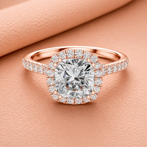 Élégante bague en or massif 14 carats avec diamant de laboratoire taille coussin, design halo de luxe, plaqué rhodium, pour fiançailles, mariage et anniversaire - Product Image 1