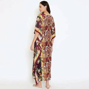 Dernier Cri Confort Coupe Col V Polyester Georgette Bordeaux Impression Numérique Sheer Kaftan avec Slip - Product Image 4