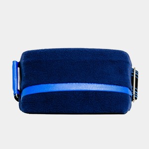 Almohada de Viaje Airs' de Alta Calidad, Tecnología Única que Garantiza la Posición Correcta de la Cabeza Durante el Descanso y el Sueño - Product Image 1