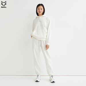 Survêtements à capuche en molleton taille élastique pour femmes de grande taille 2 ensembles de styles brodés imprimés unis coupe ample brodés - Product Image 5
