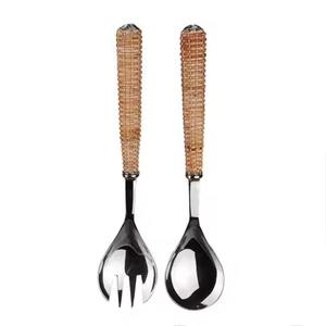 Ensemble de serveurs à salade en bois et résine faits à la main pour les ustensiles à salade - Product Image 4