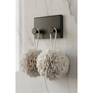 Crochets muraux adhésifs modernes et minimalistes en 2 pièces pour salle de bain et cuisine, organisateur de serviettes, installation facile, fixation sans trace, capacité 4 lb - Product Image 1