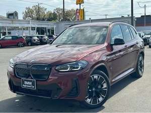 Limpio seminuevo iX3 2023 RHD DE LA BM-W - Product Image 2