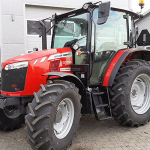 รถแทรกเตอร์ฟาร์ม230hp แมสซีย์เฟอร์กูสัน5708ล้อ - Product Image 1