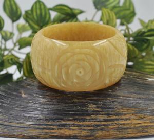 กำไลข้อมือรูปดอกกุหลาบทำจากเรซิ่นเนื้อครีมน้ำหนักเบา ดีไซน์หรูหรา ทำด้วยมือ ประดับดอกไม้ แบรนด์ ZAMZAM IMPEX สำหรับเครื่องประดับแฟชั่นผู้หญิง - Product Image 2