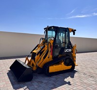 JCB 1CXT Lader und Kompaktlader-Anbaugeräte für Baumaschinen jetzt zum Verkauf verfügbar