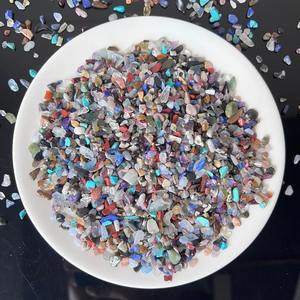 Puces de pierres précieuses multicolores naturelles non percées en vrac pour la fabrication de bijoux à bricoler soi-même et la puce de cristal brut en vrac Lot - Product Image 1