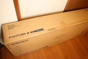 โรแลนด์ FANTOM-8EX ซินธิไซเซอร์เวิร์กสเตชันคีย์บอร์ดเปียโน 88 คีย์ รุ่น FANTOM8EX 8 EX - Product Image 2