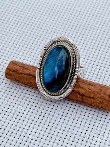 Bague pour femme en argent sterling 925, nouvelle tendance, plaquée or, avec pierre principale en labradorite et moissanite, idéale pour les mariages - Product Image 4