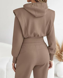 Conjunto de 2 Piezas para Mujer 2025, Sudadera Corta de Manga Larga y Pantalones Deportivos Anchos, Conjunto Deportivo de Moda Otoñal, Chándal con Logotipo Personalizado - Product Image 4