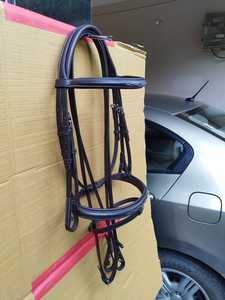 Brida de caballo de salto inglés ecuestre de cuero cosido de fantasía anatómica duradera de alta calidad Producto de caballo de calidad - Product Image 4