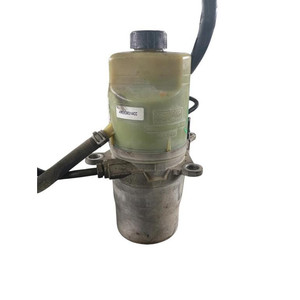 POMPE DE DIRECTION ASSISTÉE FORD Focus Berline 3ème Série 4M513K514CC HHDA diesel 1560 (04>08) - Product Image 1