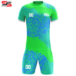 ชุดฟุตบอลสำหรับผู้ชายชุดกีฬาเสื้อและกางเกงขาสั้นออกแบบโลโก้และแบบระเหิดใหม่ล่าสุด - Product Image 6