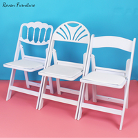 Vente en gros de chaises de jardin pliantes gladiateur blanc en plastique pp avec protection UV pour mariage