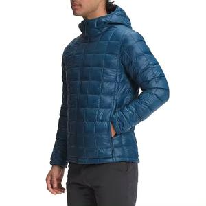 Veste matelassée de qualité supérieure avec col à capuche saison d'hiver Streetwear tissu matelassé matériel de duvet taille personnalisée prix de gros - Product Image 4