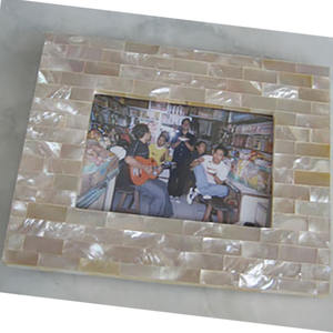 <b>frame</b> photo from mop shell SEASHELL JEWELRY <b>Frame</b> photo Motive Motive Size 20cmx25cm - Product Image 2