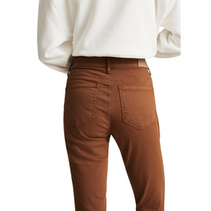 Jeans Boyfriend de Corte Regular para Mujer al por Mayor, Personalizados OEM ODM, Transpirables, Casuales, Premium, de Mezclilla, Cintura Media, Holgados, de Fábrica - Product Image 2