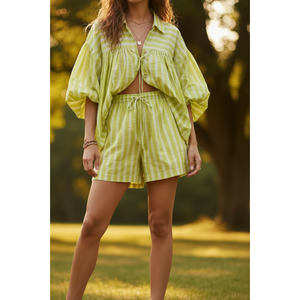 Conjunto de Dos Piezas Limoncello Summer, Top y Shorts Verde Neón, Largo hasta la Rodilla, 100% Algodón, Tela Oxford con Rayas, Diseñado para Comodidad y Estilo - Product Image 3