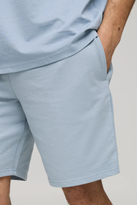 กางเกงขาสั้นผู้ชายพิมพ์ลายแบบกำหนดเองแฟชั่นสตรีทแวร์พร้อมเชือกผูกเอวกลางลำลองมีกระเป๋าด้านข้าง - Product Image 5