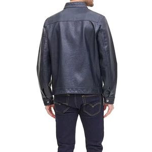 Chaqueta de Cuero con Tela de Lona, Diseño con Capucha, Resistente al Viento y de Secado Rápido para Invierno, Cuello Alto, Logotipo Frontal, Cierre de Cremallera Premium - Product Image 3