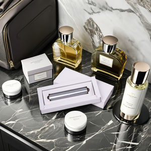 Type de rouge à lèvres infusé à l'huile Parfum solide Baume portable Eau de parfum avec parfum longue durée - Product Image 3