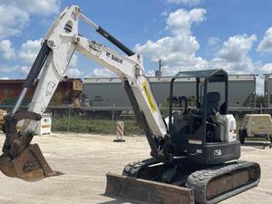 Mini-excavatrices Bobcat E60 d'occasion, moteur Hitachi, poids opérationnel de 22 tonnes, capacité de la benne de 0,4 m³, moteur de 10-25 kW, pompe, roulement. - Product Image 5