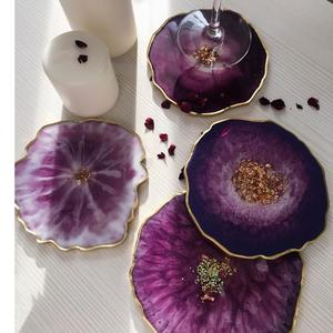 ชุดจานรองแก้วทำด้วยมือทำจากเรซินสีทองและกำหนดเองได้ - Product Image 4