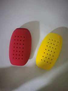 Nuevas espinilleras transpirables de fútbol personalizadas - Product Image 3