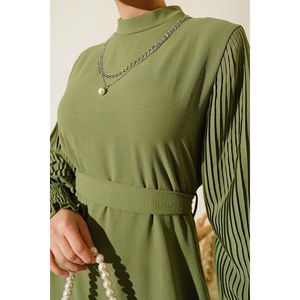 Robe décontractée vert amande avec manches plissées - Product Image 1