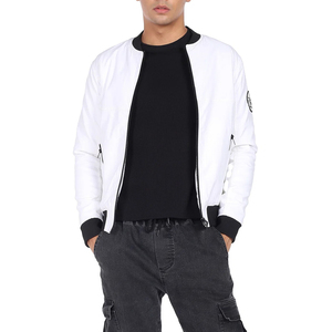 เสื้อแจ็คเก็ตบอมเบอร์สำหรับผู้ชาย รุ่นกันหนาวขั้นสูง ภายในอบอุ่น ทนทาน สวมใส่สบาย น้ำหนักเบา ดีไซน์ทันสมัย ปี 2026 - Product Image 4