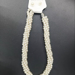 "Glam tous les jours avec Western Moti Chain" - Product Image 1