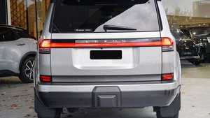 CLEAN 2024 L e x u s GX GX550 Luxe 3.5L SUV 4X4 Conduite à droite - Product Image 5