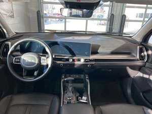 SUV Sorento S AWD 2024, automatique, conduite à gauche, intérieur cuir foncé, pneus R19, 7 places, toit ouvrant - Product Image 6