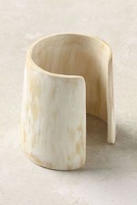 Puños, brazaletes y pulseras de cuerno de búfalo natural BAFFALO hechos de cuerno de búfalo real, disponibles en una variedad de tamaños - Product Image 4