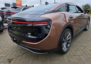 รถยนต์โตโยต้า คราวน์ ปี 2023 สภาพดีเยี่ยม ขาย - Product Image 2