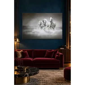 Impression sur toile Fida : Trois chevaux blancs galopant dans l'eau, noir et blanc - Product Image 2