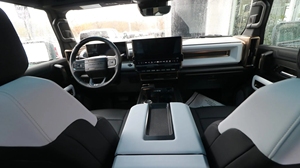 Camioneta Eléctrica 2024 3X Omega Edition, Paquete de Baterías de 24 Módulos de Rango Extendido, Unidad de Tracción Delantera de un Solo Motor - Product Image 6
