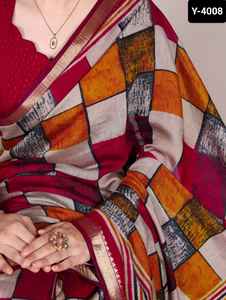 Saree de material Chanderi de viscosa de poliéster de estilo indio y pakistaní con estampado con borde de templo Saree y piezas de blusa - Product Image 2