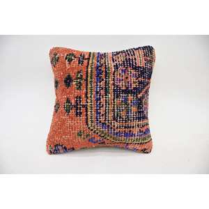 Coussin en laine de Bohème multicolore 12x12 pouces Patchwork Kantha Coussin décoratif Vintage Brodé Imprimé pour la maison et le sol - Product Image 1
